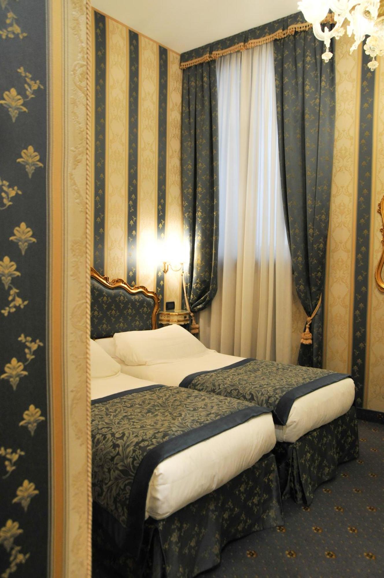 Ca' Amadi Bed & Breakfast Venezia